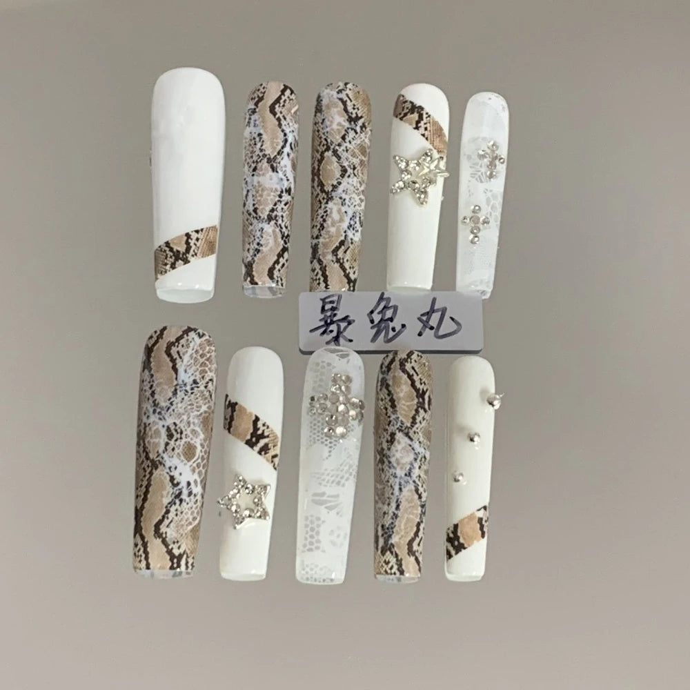 Y2K Punk Style Long Coffin Stiletto Handmade Fake Nails Spice Girls 3D Hello Kitty Flowers Heavy Metal Diamond Wearable Nails