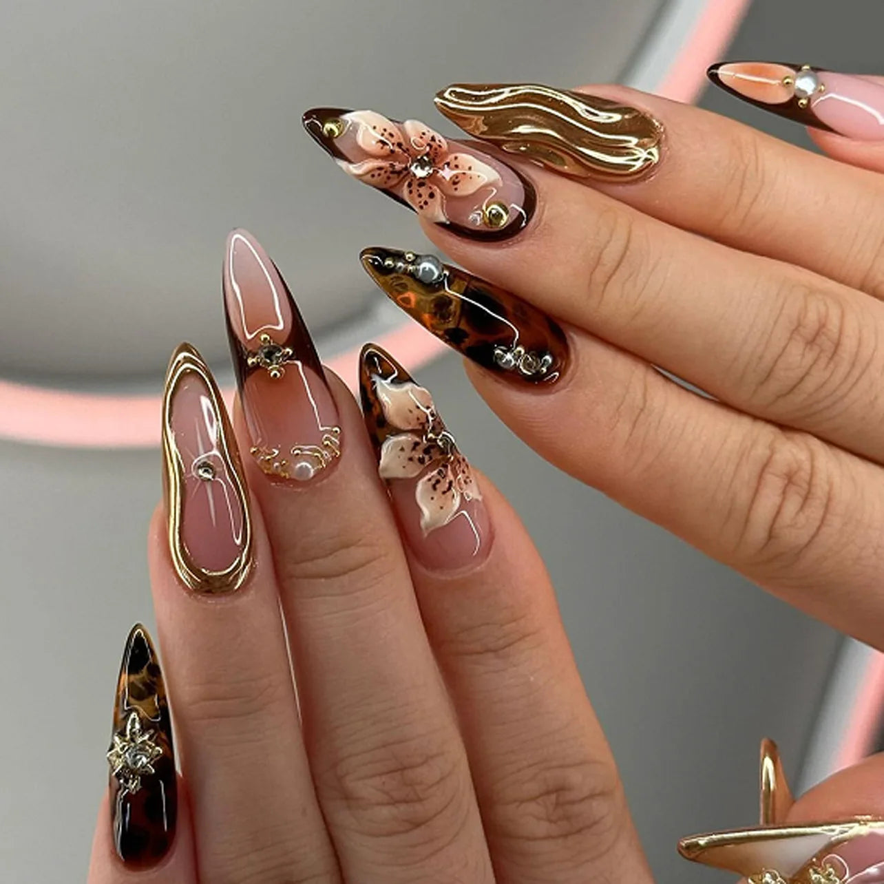24pcs Long Almond Fake Nails Gothic Dark Black Style Press on Nails Full Cover Wearable European Heavy Metal False Nail Tips