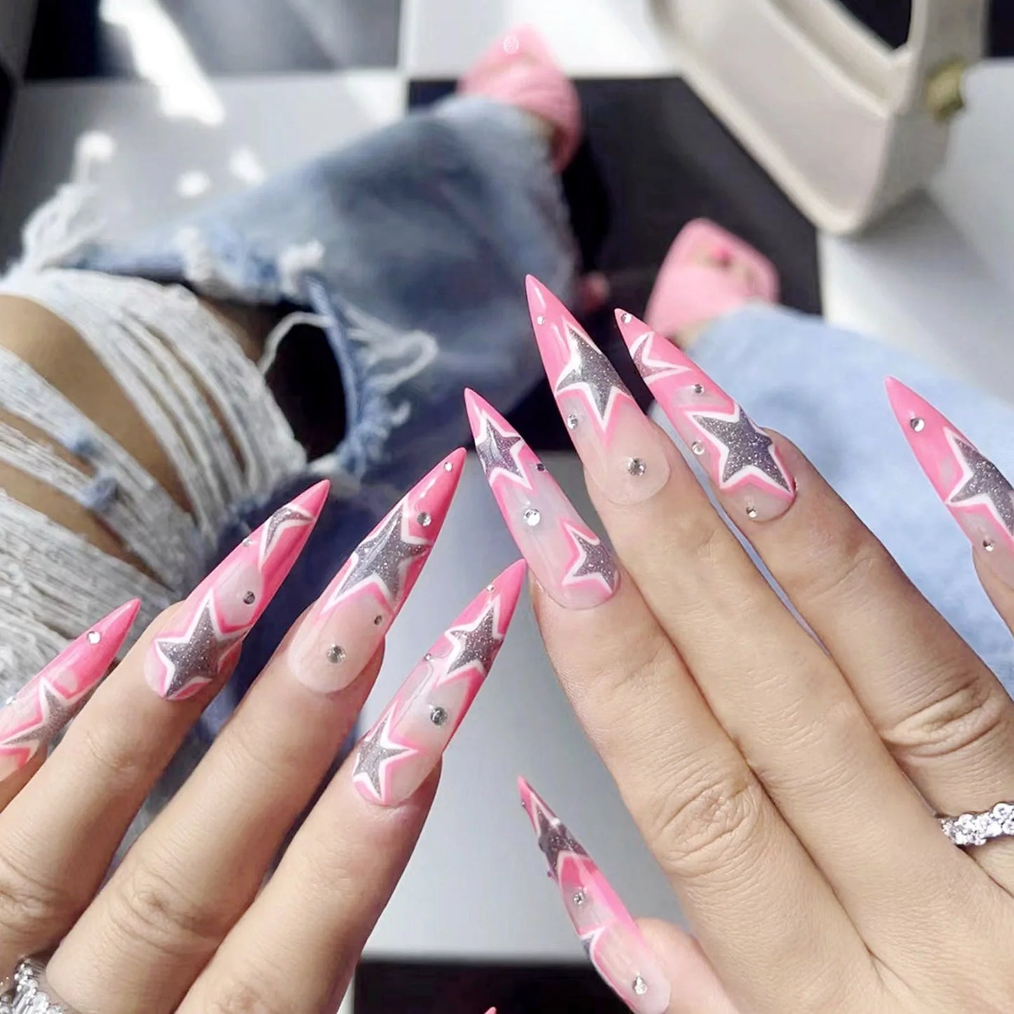24pcs Punk Metal Fake Nails Press On Finished Long Pointed Silver Mirror y2k Nail Tips Full Cover Stiletto False Nails For Girl