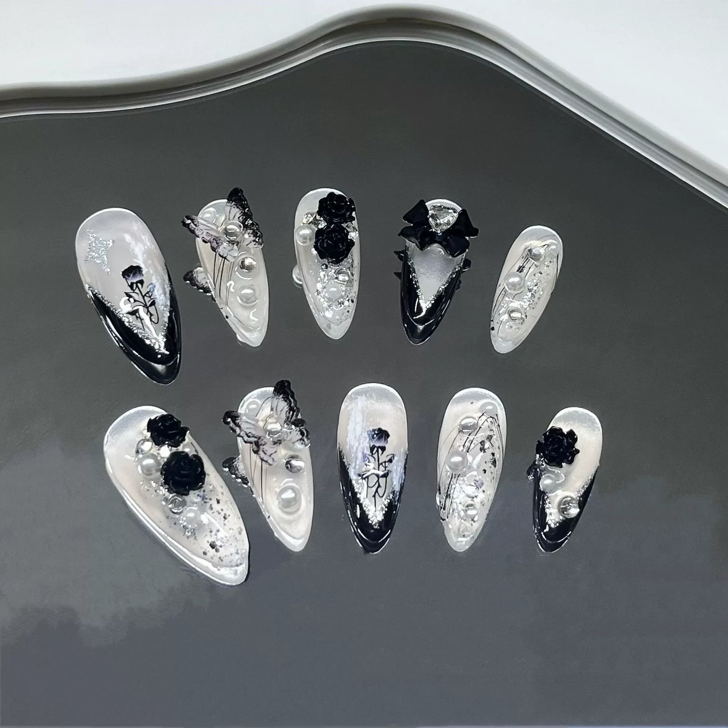 10Pcs Black Almond Handmade Press on Nails Butterfly Fake Nails Wearable Stick-on Nails Rose False Nail Uñas Postizas Uñas 네일팁