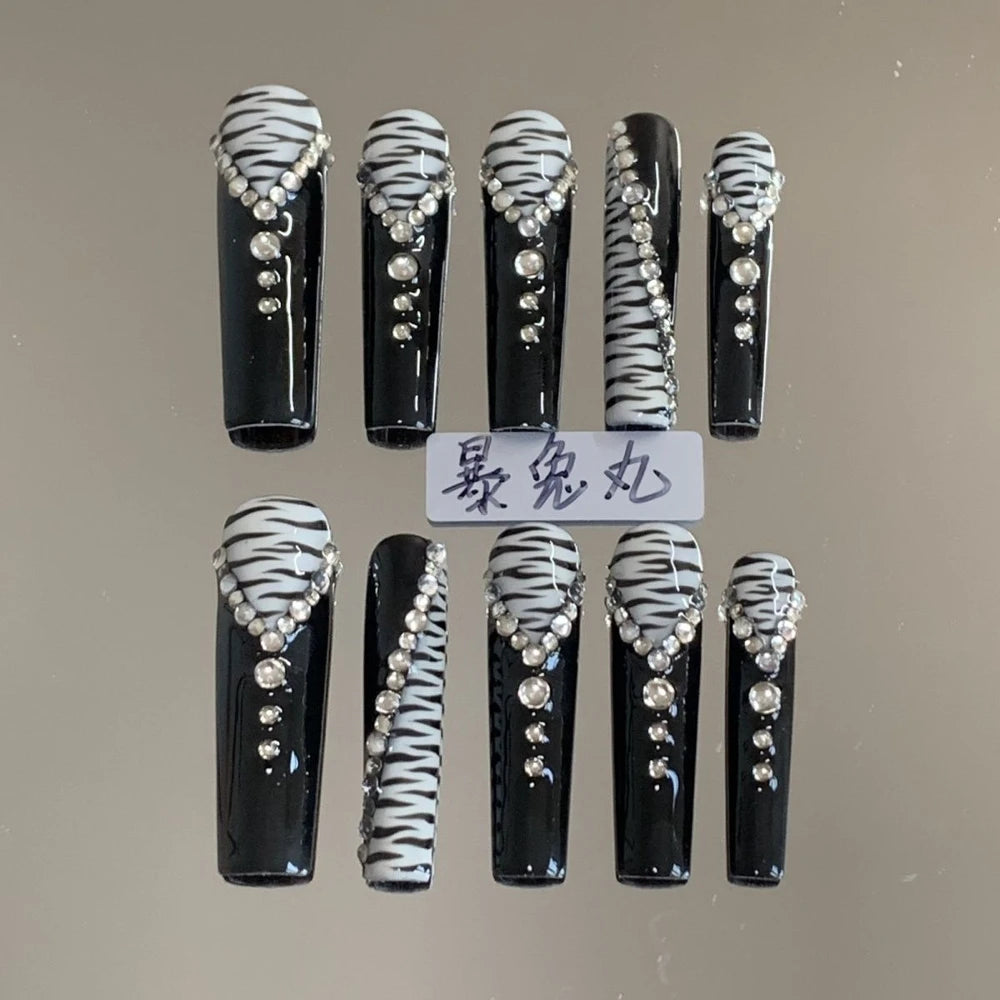 Y2K Punk Style Long Coffin Stiletto Handmade Fake Nails Spice Girls 3D Hello Kitty Flowers Heavy Metal Diamond Wearable Nails