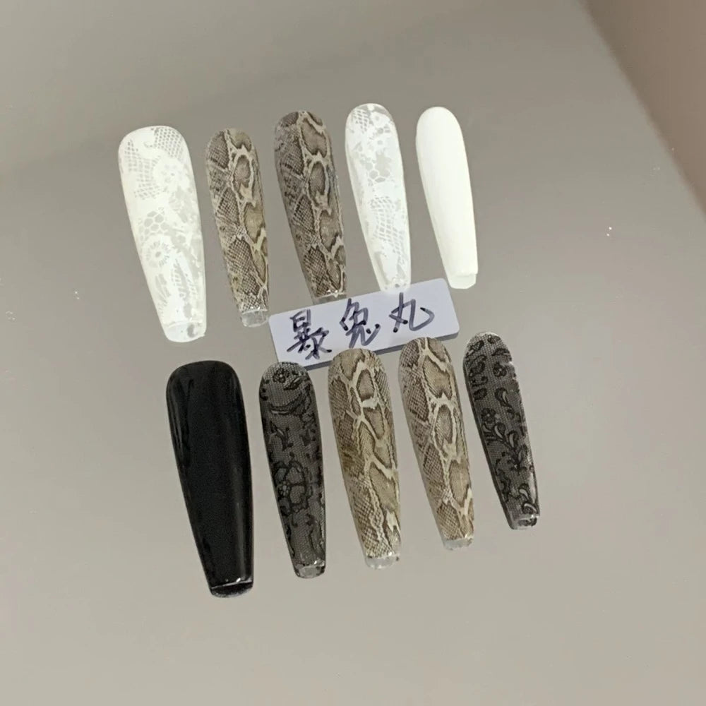 Y2K Punk Style Long Coffin Stiletto Handmade Fake Nails Spice Girls 3D Hello Kitty Flowers Heavy Metal Diamond Wearable Nails