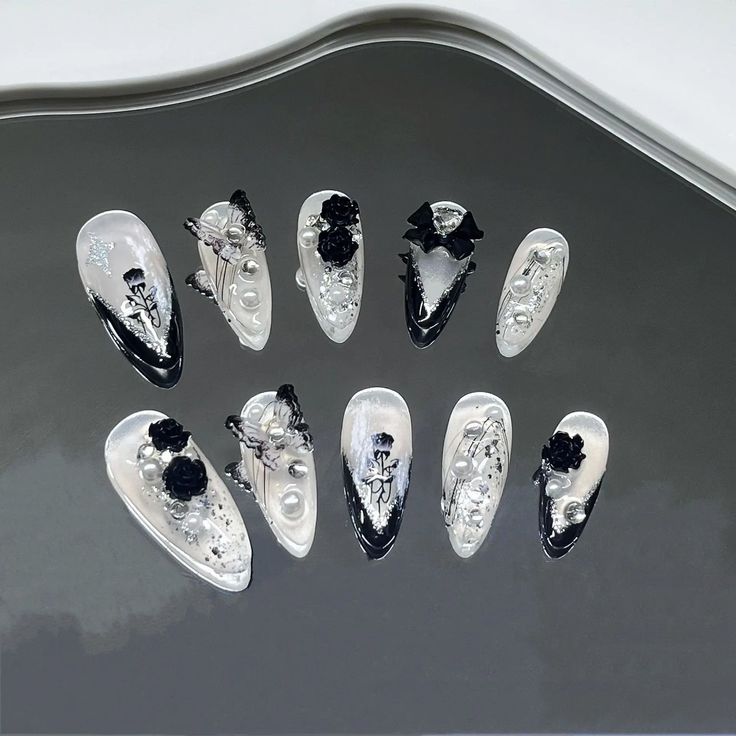 10Pcs Black Almond Handmade Press on Nails Butterfly Fake Nails Wearable Stick-on Nails Rose False Nail Uñas Postizas Uñas 네일팁