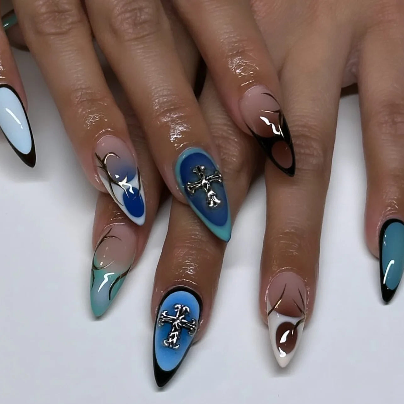 24pcs Long Almond Fake Nails Gothic Dark Black Style Press on Nails Full Cover Wearable European Heavy Metal False Nail Tips