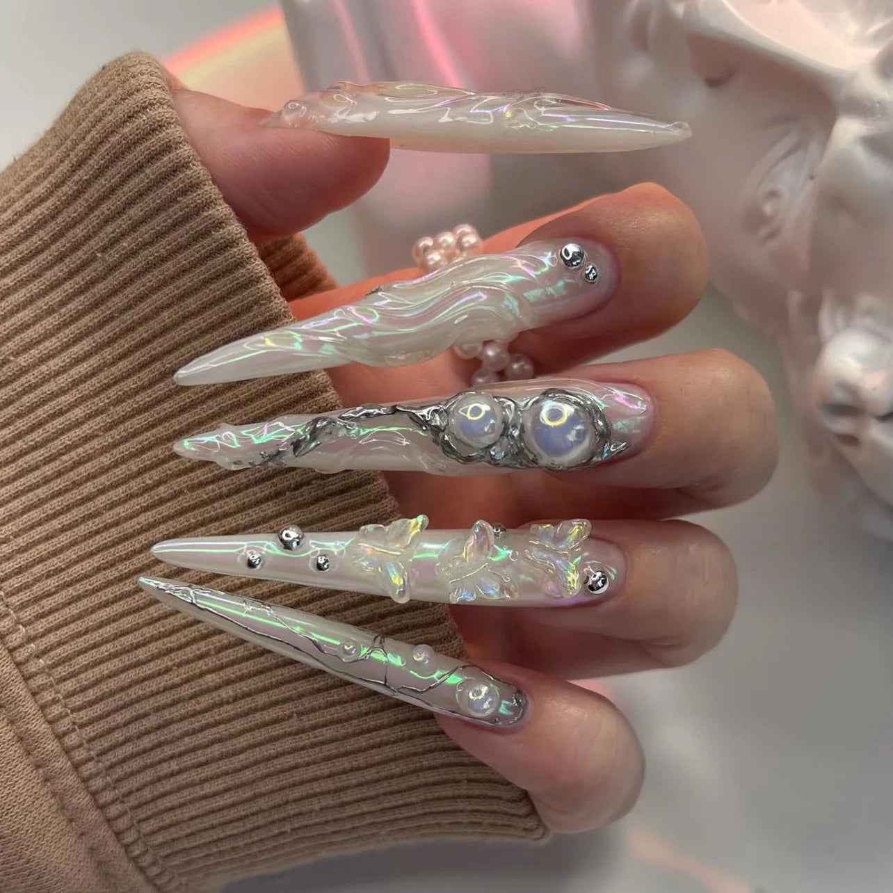 24pcs Spicy Girl Press on Nails Y2k Sliver Flame Black Spider Long Pointed False Nails European Crocodile Pattern Fake Nail Tips