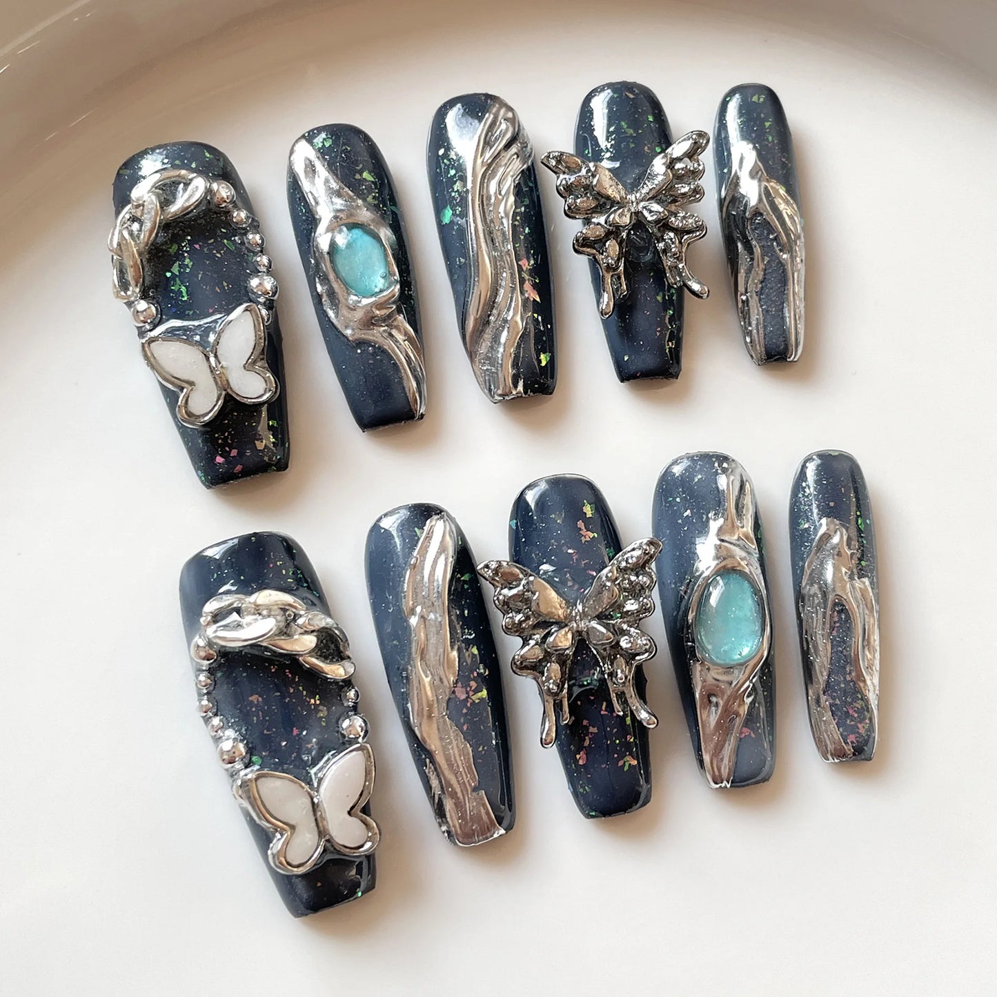 Handmade Punk Press on Nails Black Chain Tassel Fake Nails with Designs Glitter Diamond Bowknot Butterfly Girls Y2K False Nails