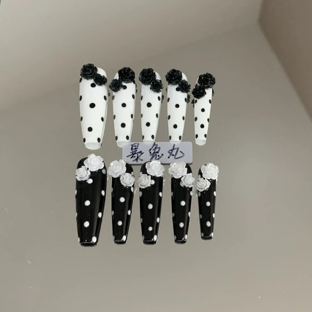 Y2K Punk Style Long Coffin Stiletto Handmade Fake Nails Spice Girls 3D Hello Kitty Flowers Heavy Metal Diamond Wearable Nails