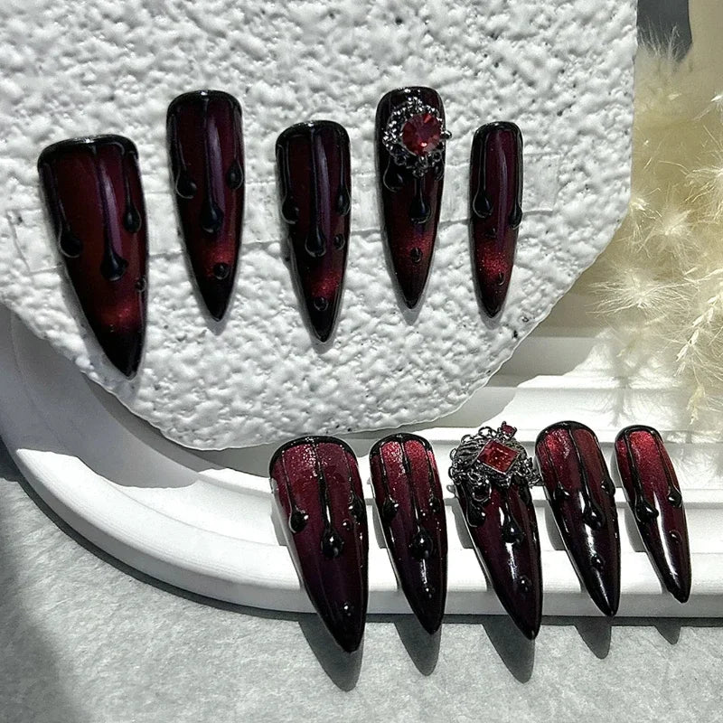 10PCS Dark Blood Red Spicy Girls Long Tip Handmade Press On Nails Red Diamonds Cat Eye Glitter Fake Nails Luxury Chains Nail Art