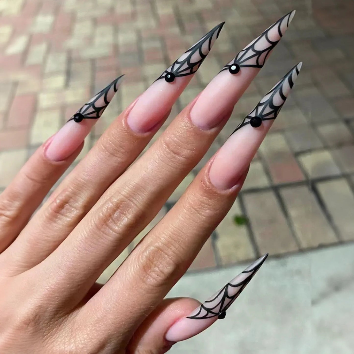 24pcs Red Black Gradient Gothic Fake Nails Press on Nails Long Almond Tree Stripes Designs Ins Punk Frosted False Nails Stiletto