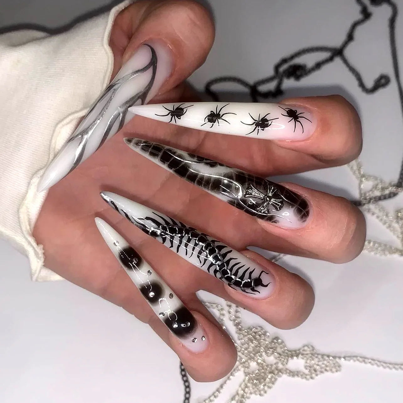 24pcs Long Almond Fake Nails Gothic Dark Black Style Press on Nails Full Cover Wearable European Heavy Metal False Nail Tips