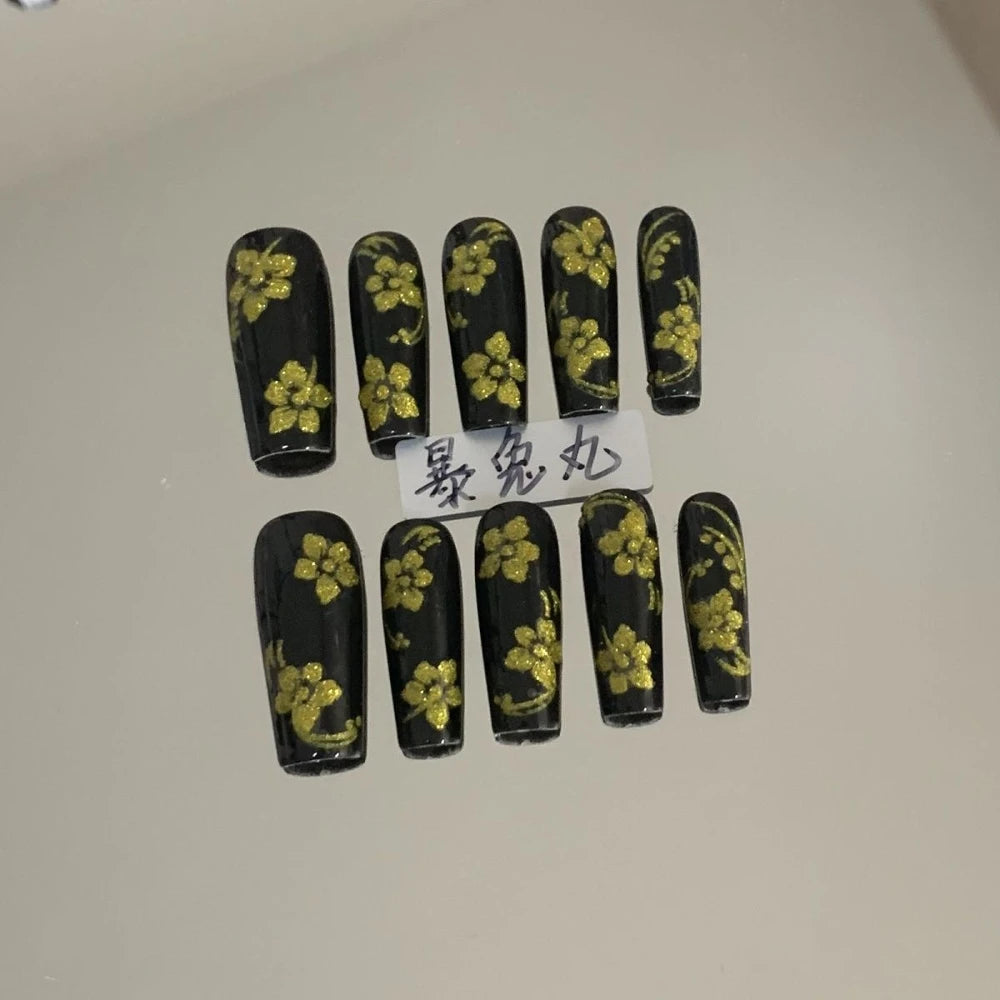Y2K Punk Style Long Coffin Stiletto Handmade Fake Nails Spice Girls 3D Hello Kitty Flowers Heavy Metal Diamond Wearable Nails