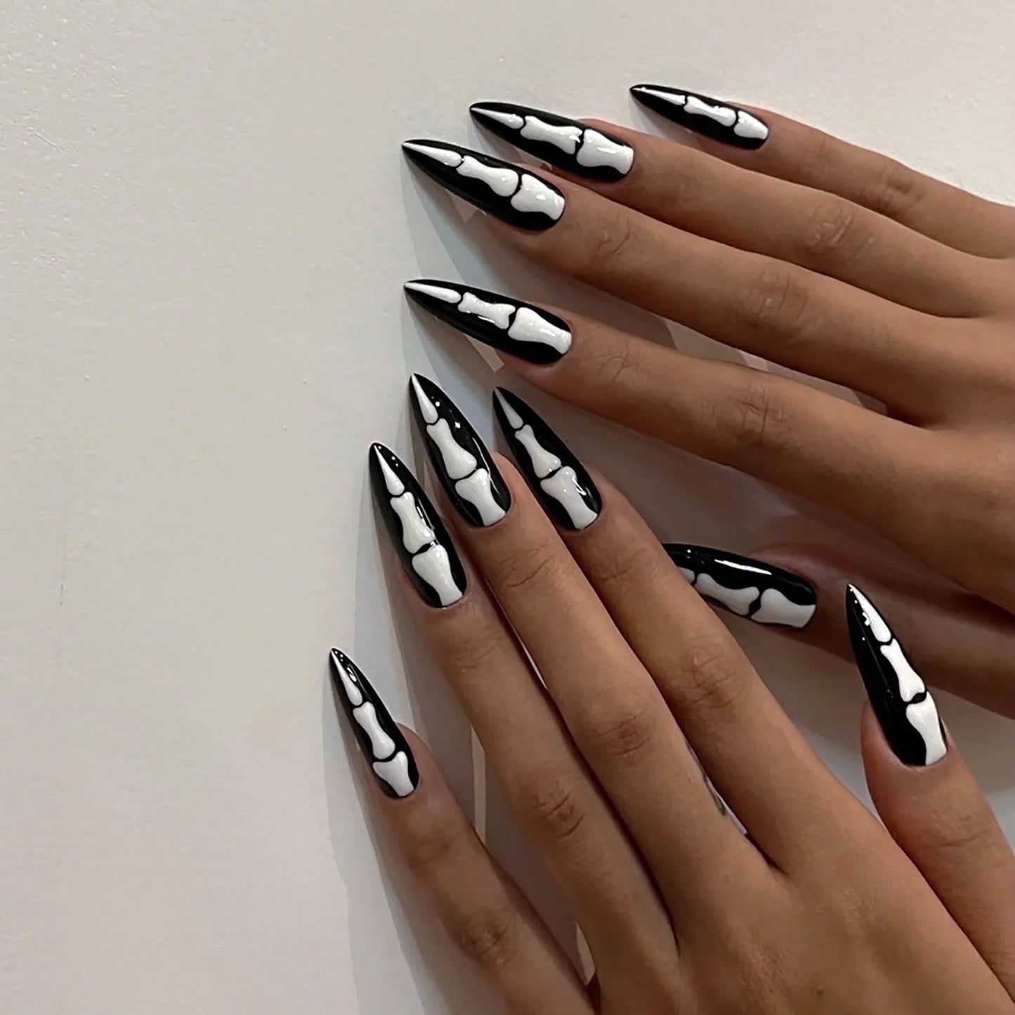 24pcs Holiday Press on Nails