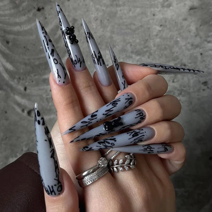 24pcs Spicy Girl Press on Nails Y2k Sliver Flame Black Spider Long Pointed False Nails European Crocodile Pattern Fake Nail Tips